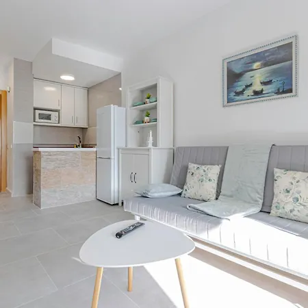 New Wonderful Holidays Benalbeach Apartments Benalmádena Exterior photo